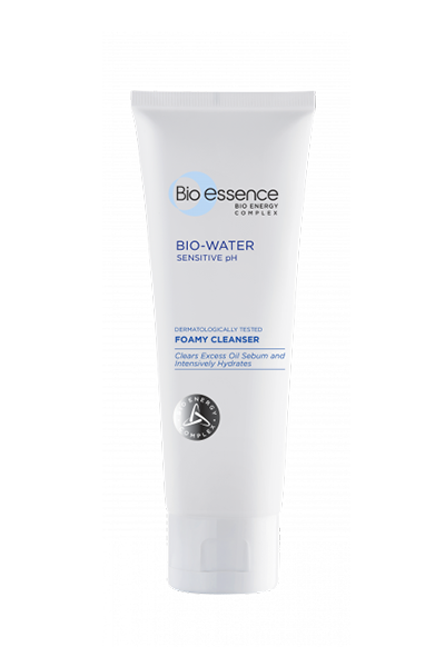 Bio-Water Sensitive pH Dermatologically Tested Foamy Cleanser Clears Excess Oil Seburn and Intensively Hydrates